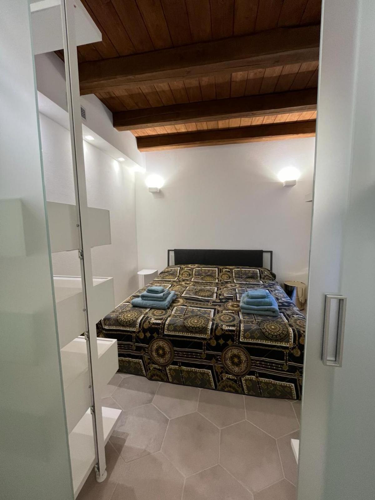 Charme In Centro With Private Parking Apartment Асколи Пичено Екстериор снимка