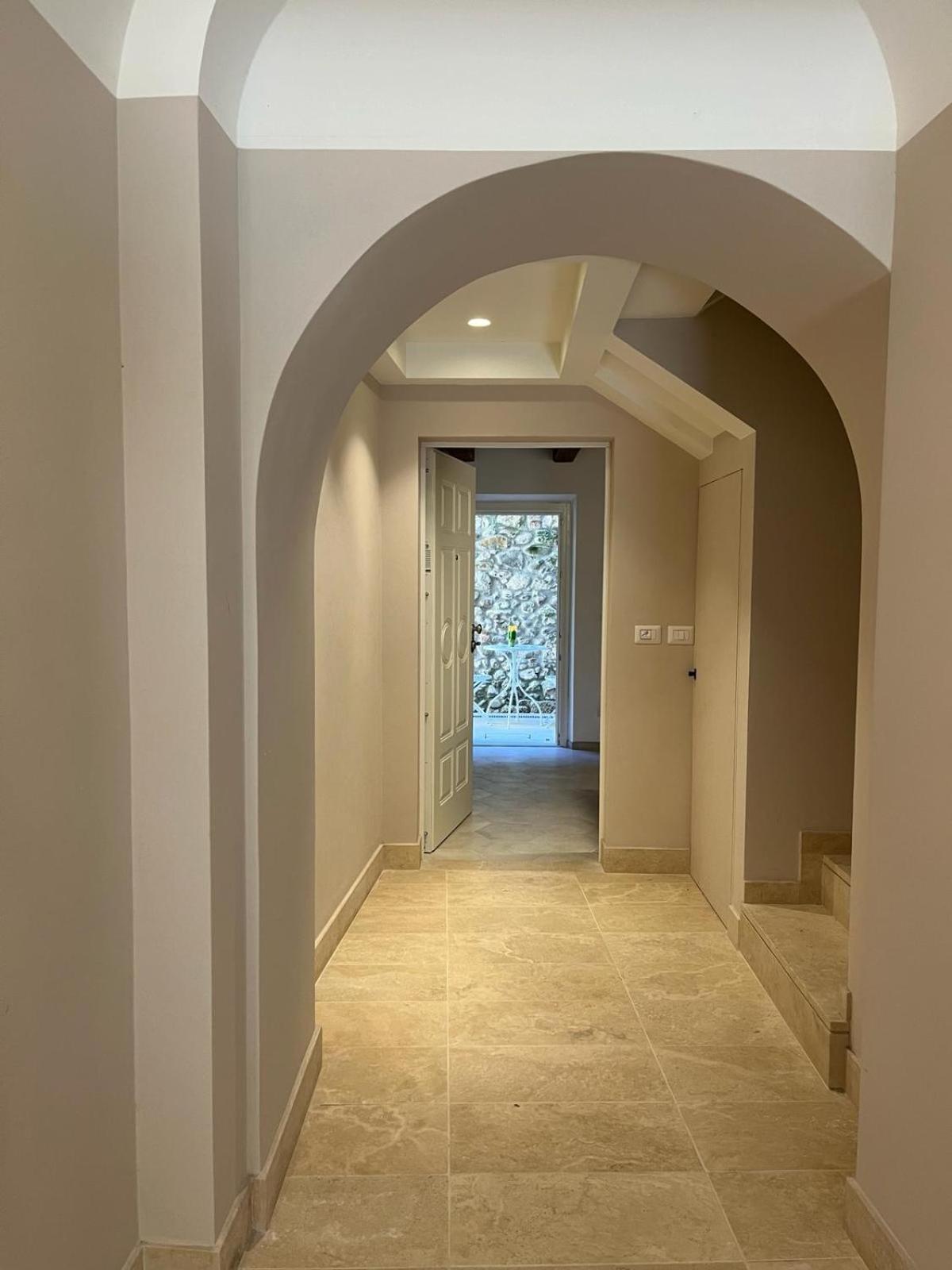 Charme In Centro With Private Parking Apartment Асколи Пичено Екстериор снимка